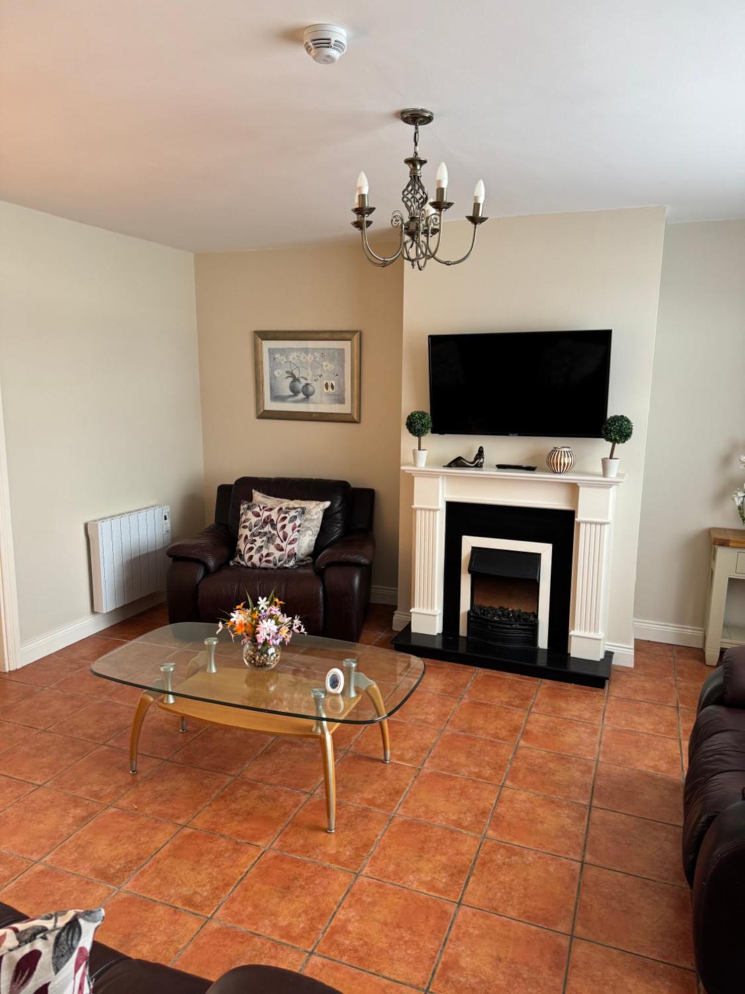 Kerry Holiday Homes At The Killarney Holiday Village Esterno foto