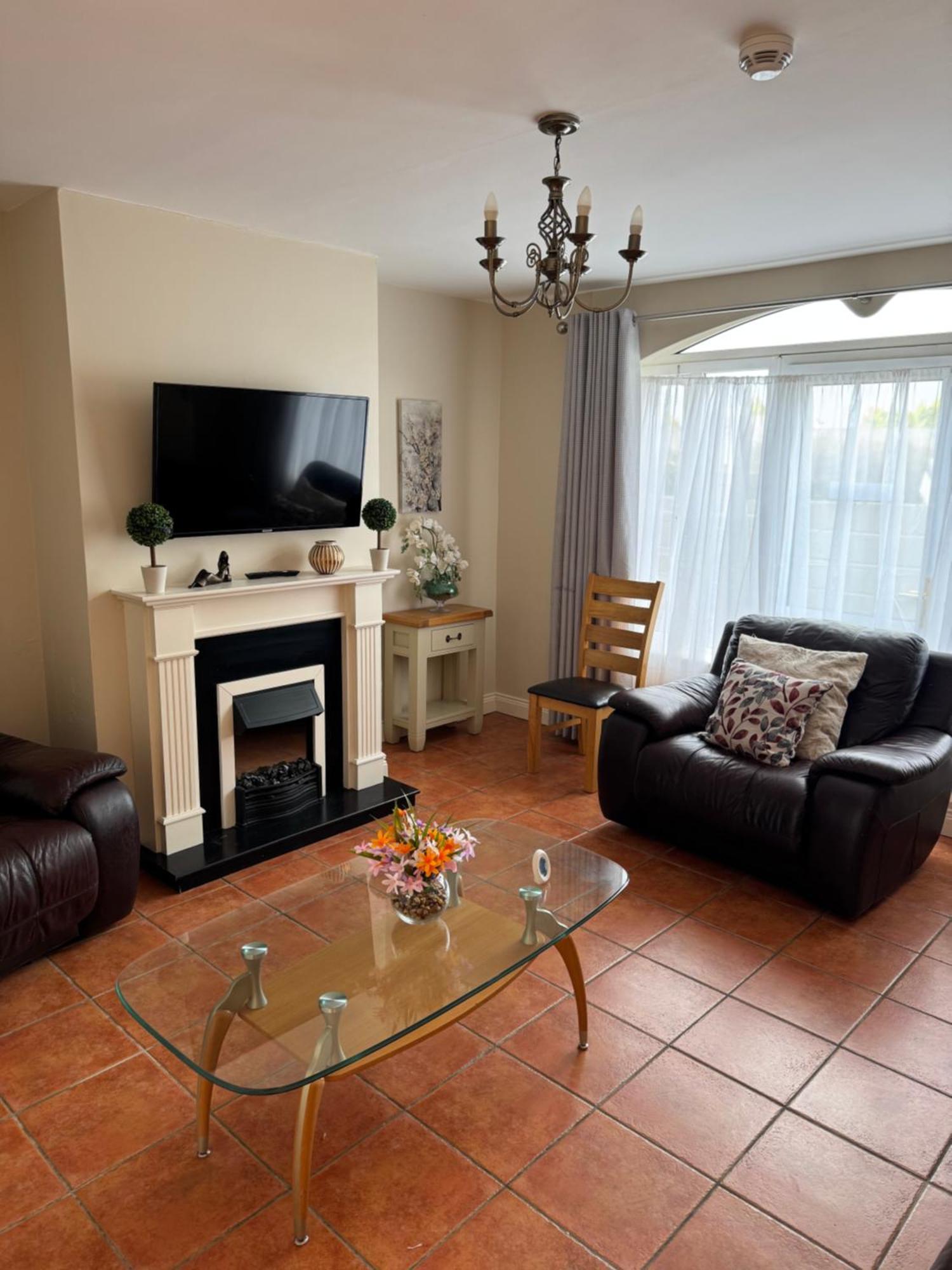 Kerry Holiday Homes At The Killarney Holiday Village Esterno foto